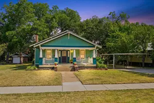 816 W Congress St, Denton, TX 76201 - Photo 30