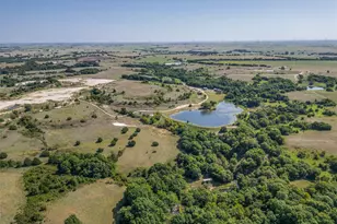 9752 Co Rd 341, Muenster, TX 76252 - Photo 2