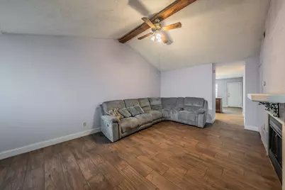 5003 Maryanna Way, North Richland Hills, TX 76180 - Photo 4