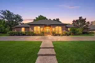 6812 Battle Creek Rd, Fort Worth, TX 76116 - Photo 2