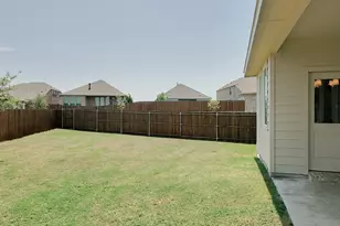 319 Sedalia Trl, Justin, TX 76247 - Photo 22