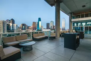 2430 Victory Park Ln, Dallas, TX 75219 - Photo 24