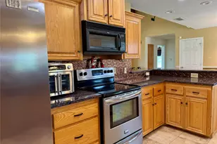 107 Ridgeview, Whitney, TX 76692 - Photo 6