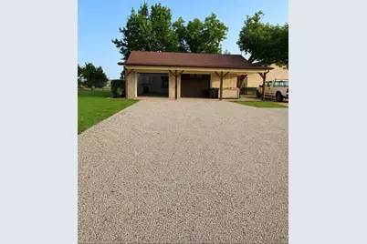 648 County Road 1591, Sunset, TX 76270 - Photo 18