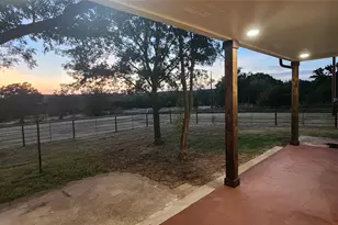 648 Co Rd 1591, Sunset, TX 76270 - Photo 20