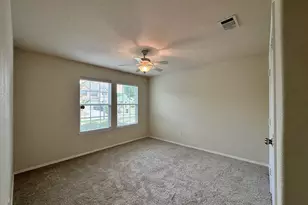 5733 Mirror Ridge Dr, Fort Worth, TX 76179 - Photo 10