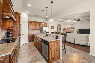 116 Camouflage Cir, Willow Park, TX 76008 - Photo 12