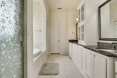 2313 Westlake Court, Carrollton, TX 75010 - Photo 20