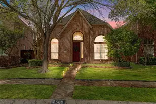 8609 Old Oak Dr, Irving, TX 75063 - Photo 22