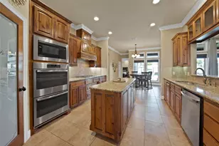 220 Pinnacle Peak Ln, Weatherford, TX 76087 - Photo 10