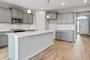 121 Ringtrail Dr, Rhome, TX 76078 - Photo 2