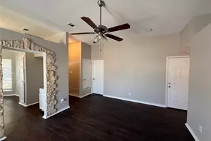 10206 Shayna Dr, Dallas, TX 75217 - Photo 4
