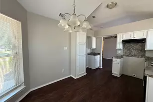 10206 Shayna Dr, Dallas, TX 75217 - Photo 10