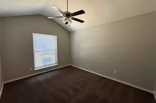 10206 Shayna Dr, Dallas, TX 75217 - Photo 14