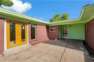 13545 Flagstone Ln, Dallas, TX 75240 - Photo 4