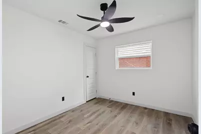 1101 Fouts Drive, Irving, TX 75061 - Photo 22