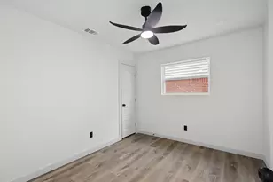 1101 Fouts Dr, Irving, TX 75061 - Photo 22