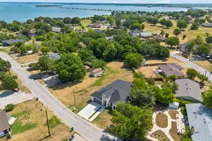 126 Port O Call Ct, Runaway Bay, TX 76426 - Photo 36