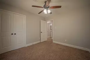 611 S Dallas St, Palmer, TX 75152 - Photo 18