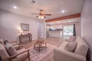 611 S Dallas St, Palmer, TX 75152 - Photo 6