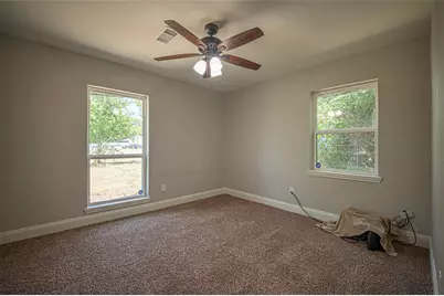 611 S Dallas Street, Palmer, TX 75152 - Photo 20