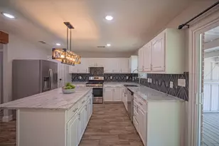 611 S Dallas St, Palmer, TX 75152 - Photo 4
