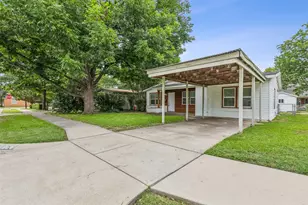 5805 Tracyne Dr, Westworth Village, TX 76114 - Photo 1