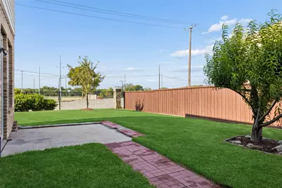 7101 Dutch Elm Court, Garland, TX 75044 - Photo 36