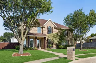 7101 Dutch Elm Ct, Garland, TX 75044 - Photo 2