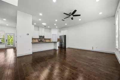 3922 Canton Jade Way, Arlington, TX 76005 - Photo 2