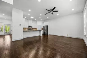 3922 Canton Jade Way, Arlington, TX 76005 - Photo 2