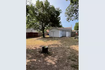 8512 Raymond Avenue, White Settlement, TX 76108 - Photo 18