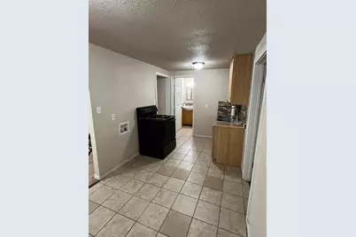 8512 Raymond Avenue, White Settlement, TX 76108 - Photo 6