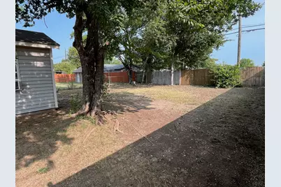 8512 Raymond Avenue, White Settlement, TX 76108 - Photo 16