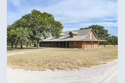 12116 E Fm 174, Bowie, TX 76230 - Photo 4