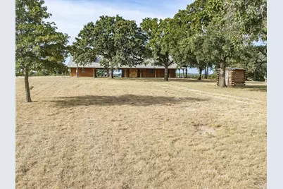 12116 E Fm 174, Bowie, TX 76230 - Photo 38