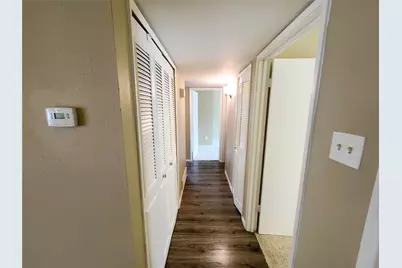4130 Santa Barbara Drive, Dallas, TX 75214 - Photo 10