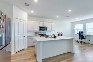 3917 Harper St, Little Elm, TX 75068 - Photo 6