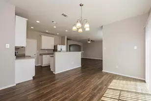 2410 Windcastle Dr, Mansfield, TX 76063 - Photo 12