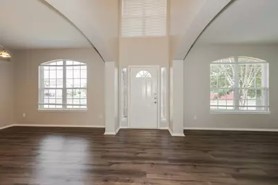 2410 Windcastle Drive, Mansfield, TX 76063 - Photo 4