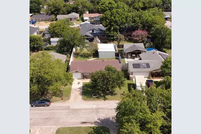 820 Russell Road, Everman, TX 76140 - Photo 2