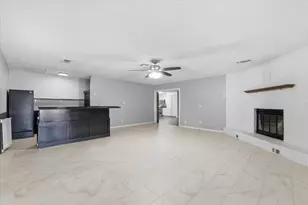 140 Towne W Dr, Lorena, TX 76655 - Photo 10