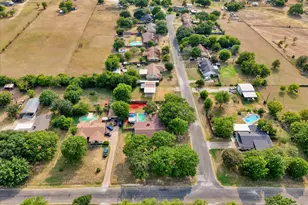 140 Towne W Dr, Lorena, TX 76655 - Photo 38