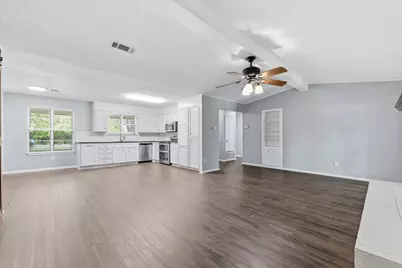 140 Towne West Drive, Lorena, TX 76655 - Photo 6
