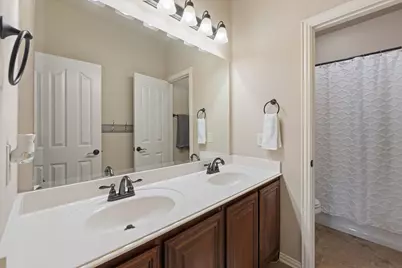 1112 Cardinal Ridge Road, Burleson, TX 76028 - Photo 24