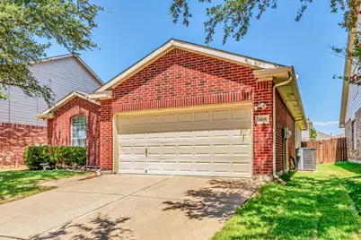 4105 Capstone Drive, Fort Worth, TX 76244 - Photo 2