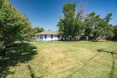 1417 Hill Street, Grapevine, TX 76051 - Photo 28