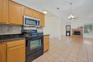 525 Port O'Conner Dr, Little Elm, TX 75068 - Photo 4
