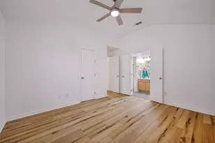 525 Port O'Conner Dr, Little Elm, TX 75068 - Photo 8
