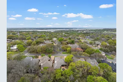 99 Sugar Creek Place, Woodway, TX 76712 - Photo 32